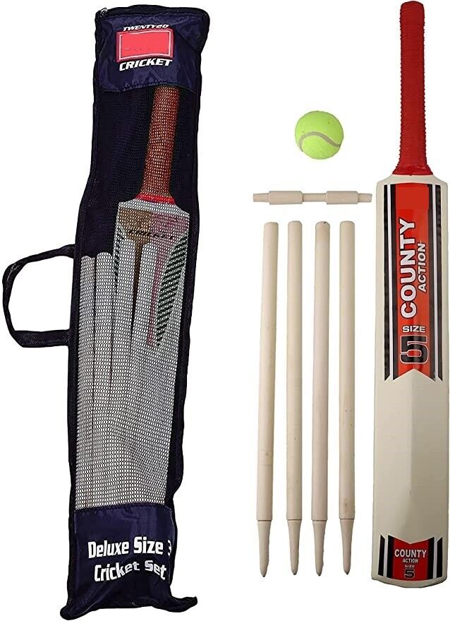 Size 3/5 Cricket Set in Mesh Carry Bag Suitable for approximate ages 8-12 years.